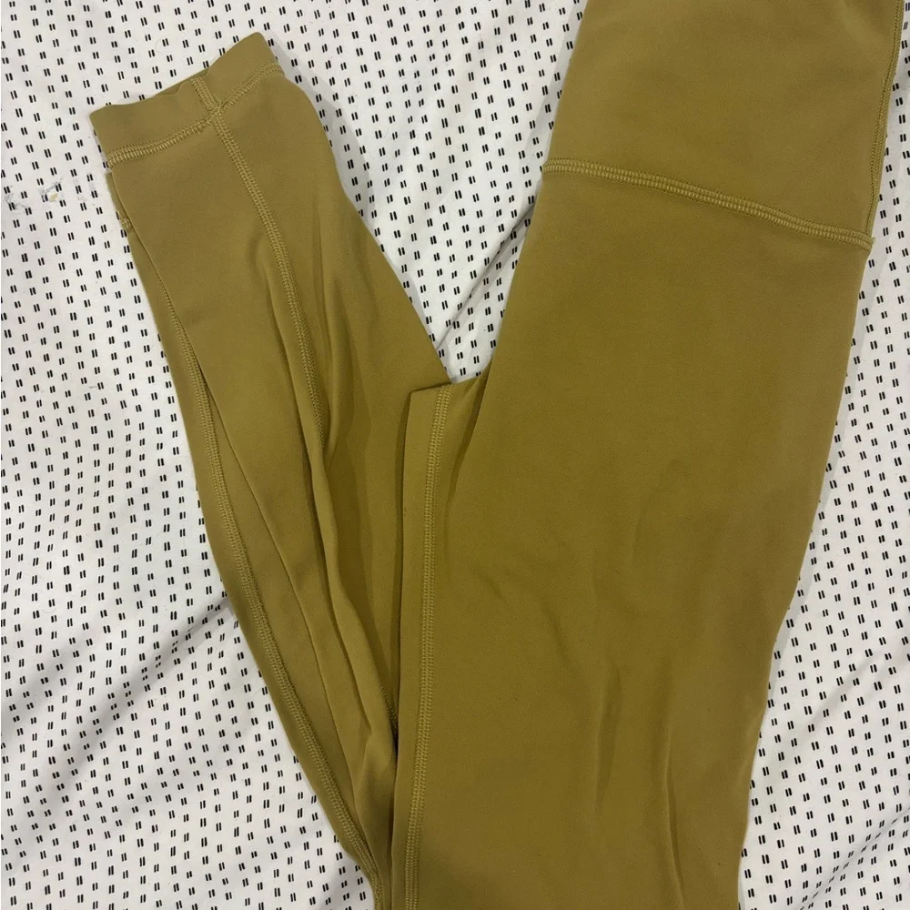 Mustard yellow lululemon size 4 leggings - Picture 1 of 4